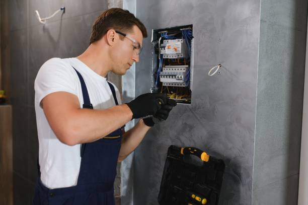 Best Local Electrician Companies  in Clinton, MO